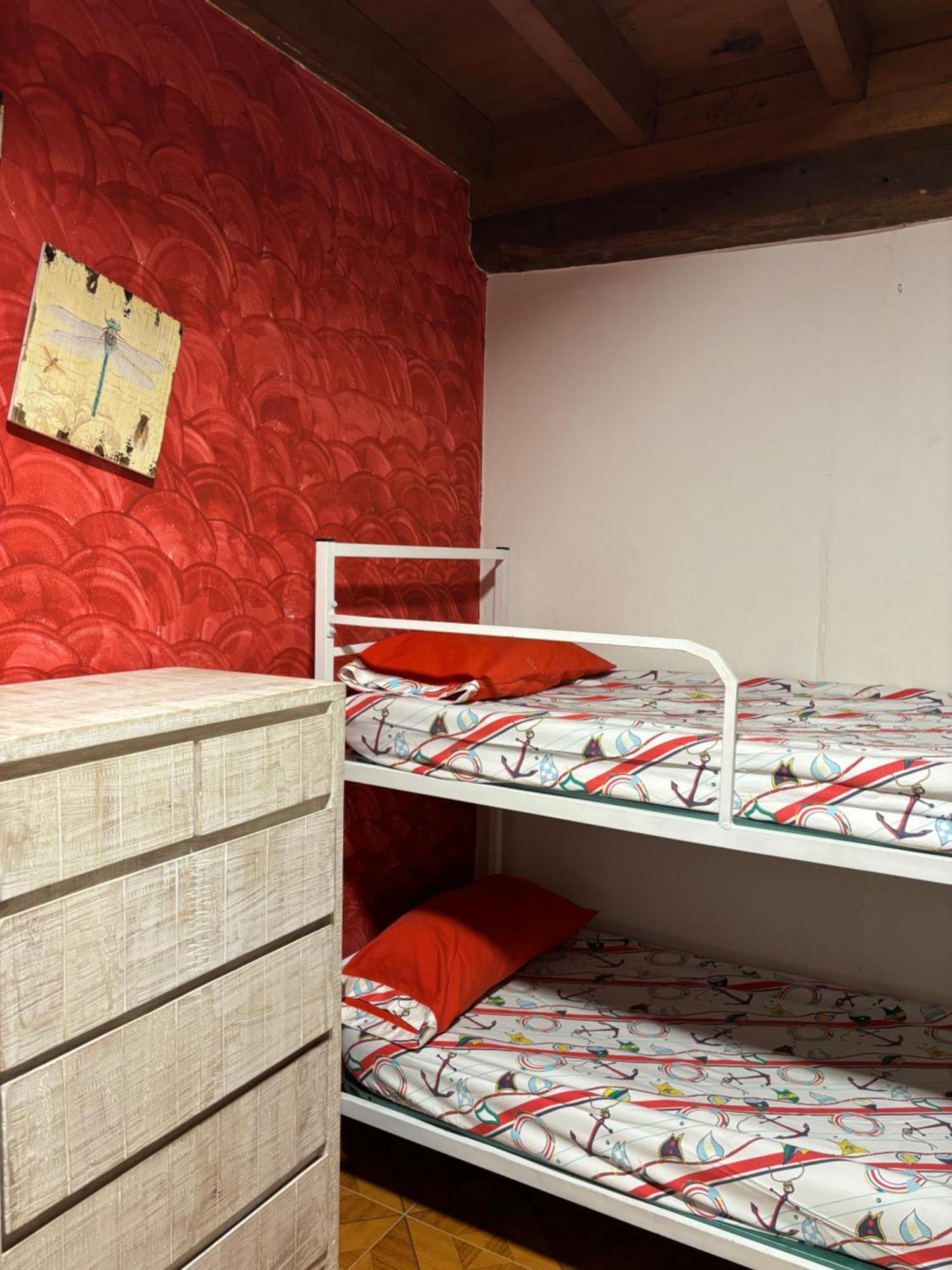 Albergue La Hermida Værelse billede